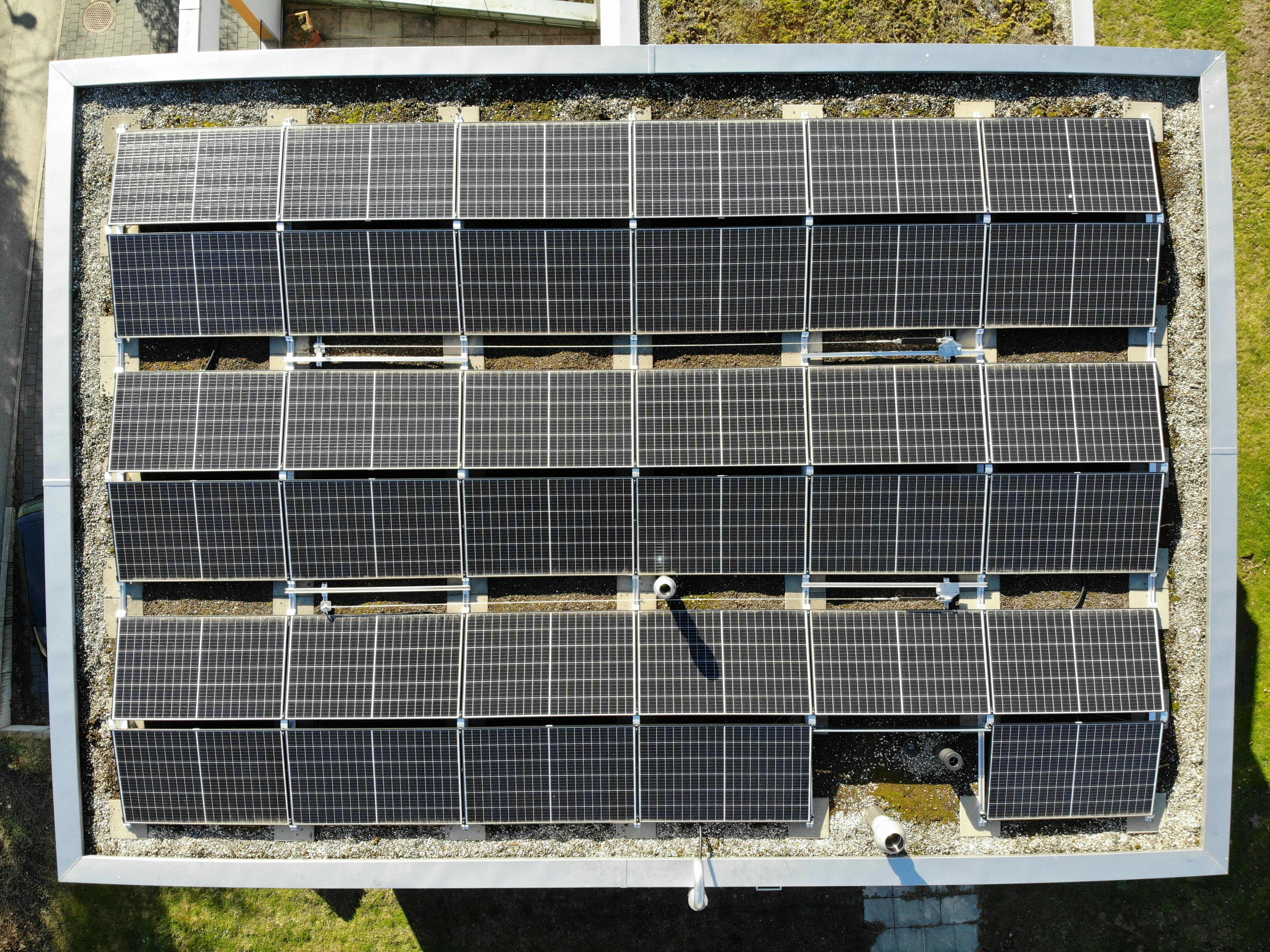 Solar panels on warehouse