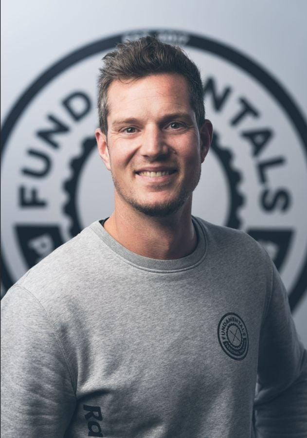 Thijs Avezaat
